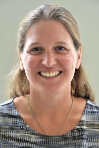 Claudia Daper